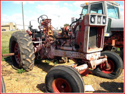 Smith Tire and Repair 1466 IH Tractor